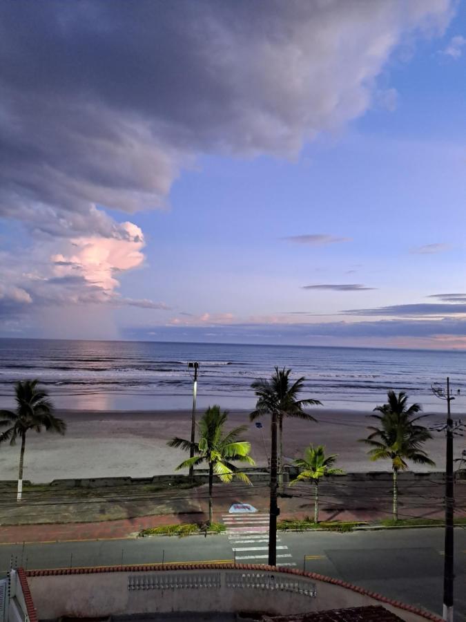 Residencial Santos Dumont Leilighet Mongaguá Eksteriør bilde